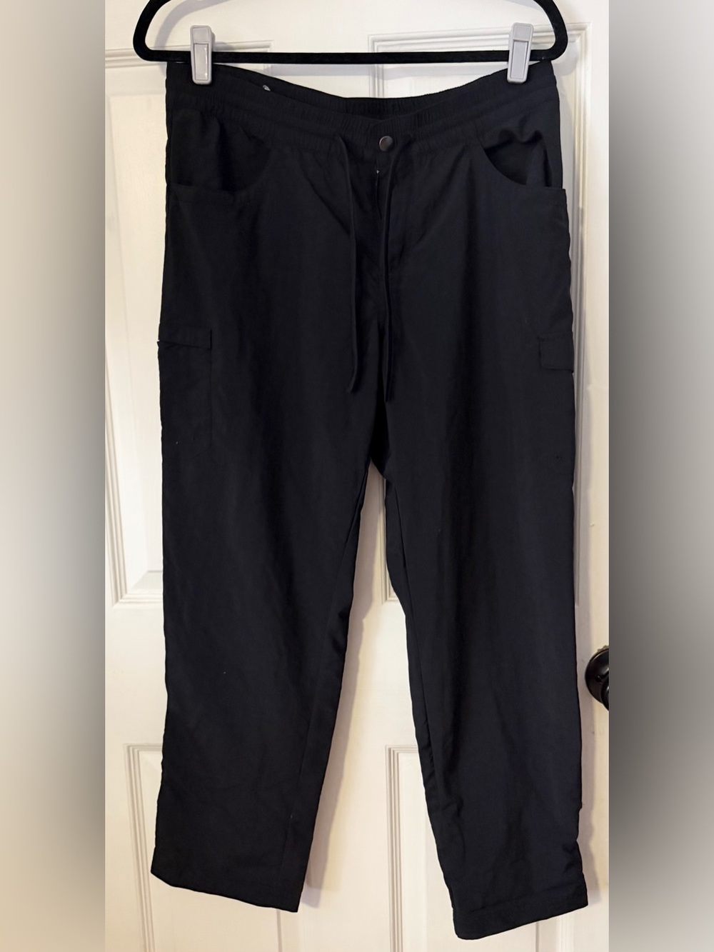 Columbia Women’s M Black Hiking Cargo Pants Roll Up Convertible Nylon